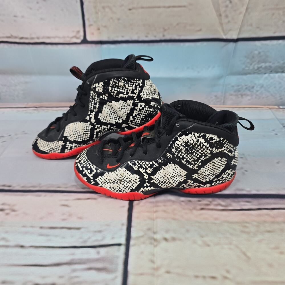 Nike Air Foamposite Kids 3y One Albino Snakeskin Red Black White 723946-104